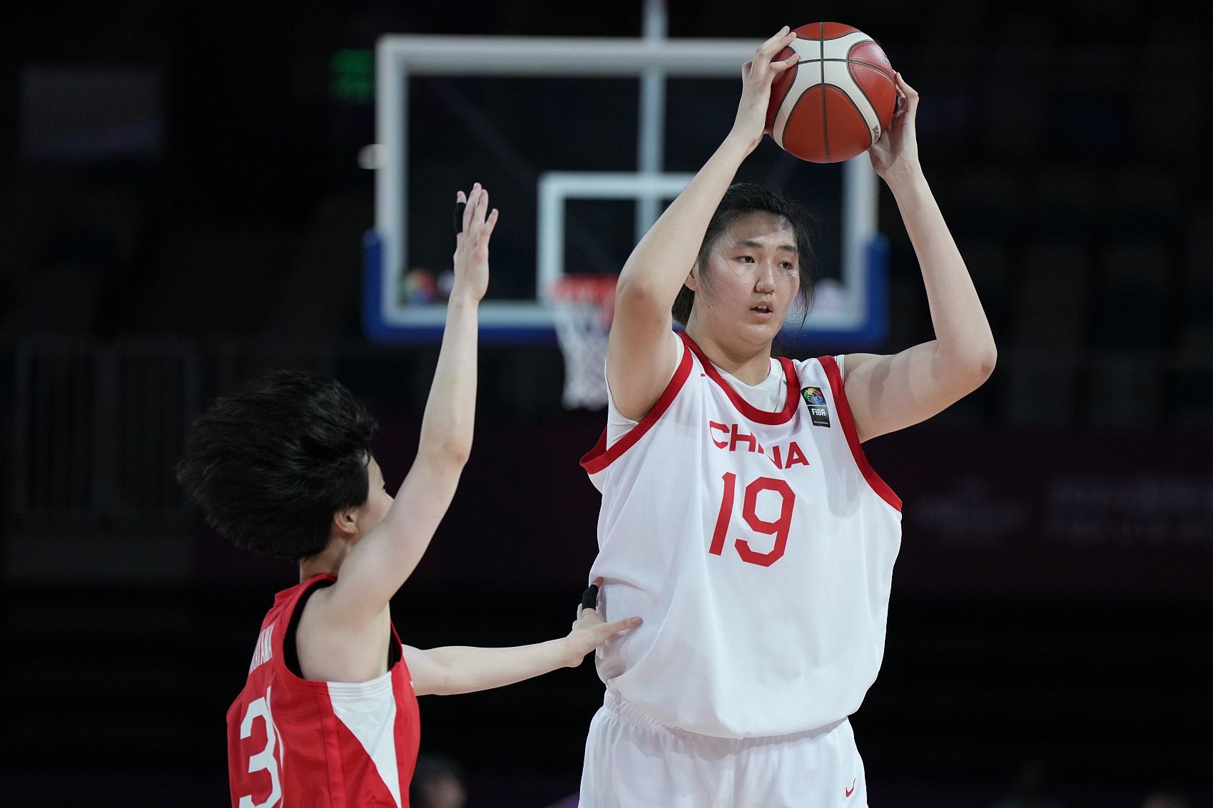 张子宇44分14板5助！U18亚洲杯中国女篮力克日本锁定小组头名